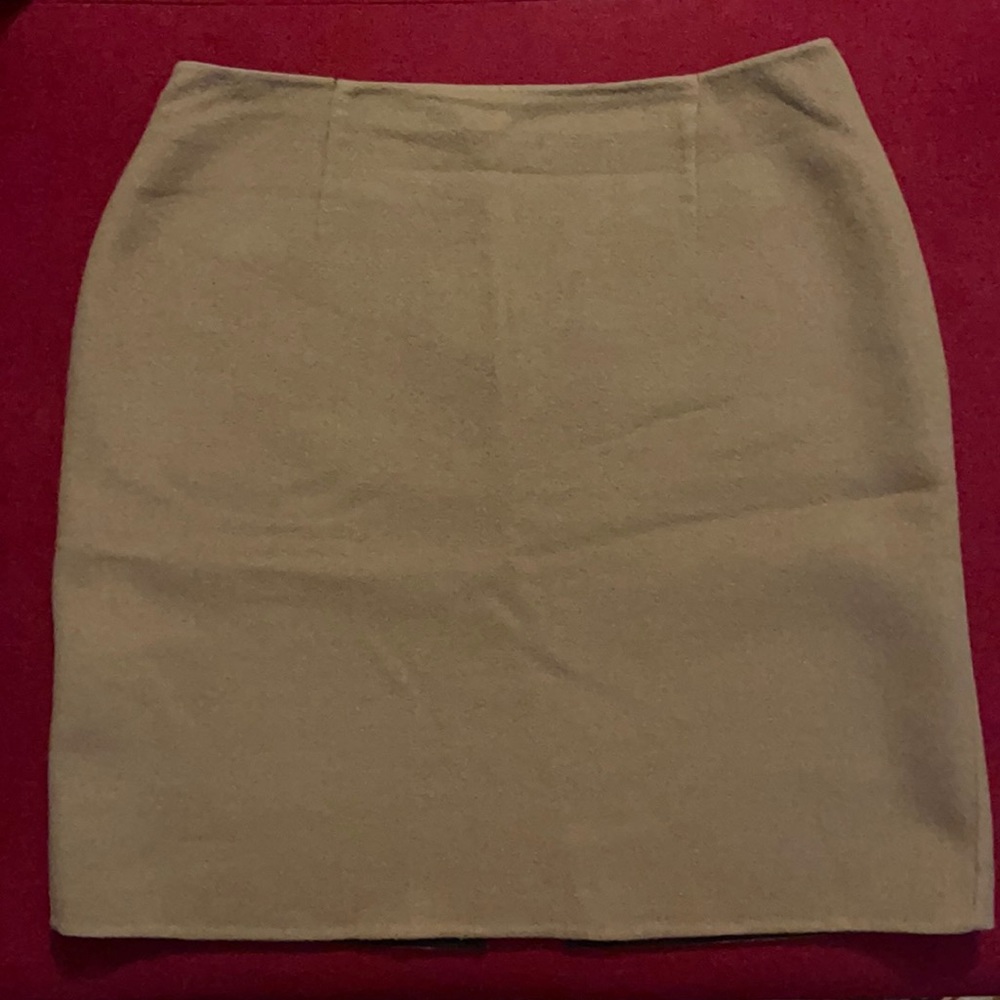 Kate Hill Women’s Size 12 Camel Wool Skirt